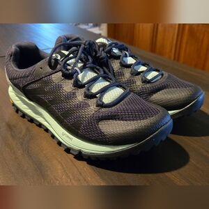 Woman's Blue Merrell Athletic Shoes with Breathable Mesh